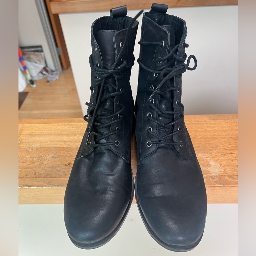 Black Lace-Up Leather Boots